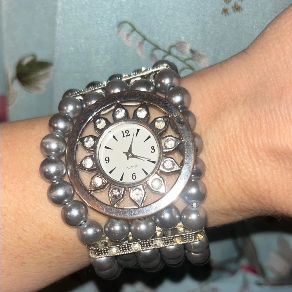 Source Unknown Gray/Blue Beaded Women's Watch